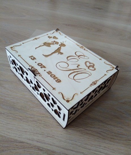 Beautiful Personalised Engraved Wooden box